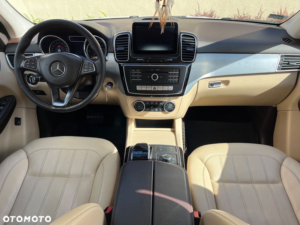 Mercedes-Benz GLE 250 d - 15