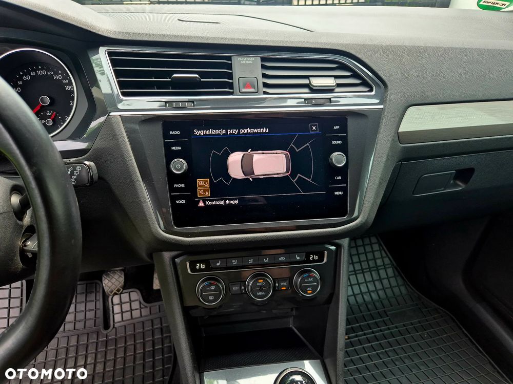 Volkswagen Tiguan Allspace - 16
