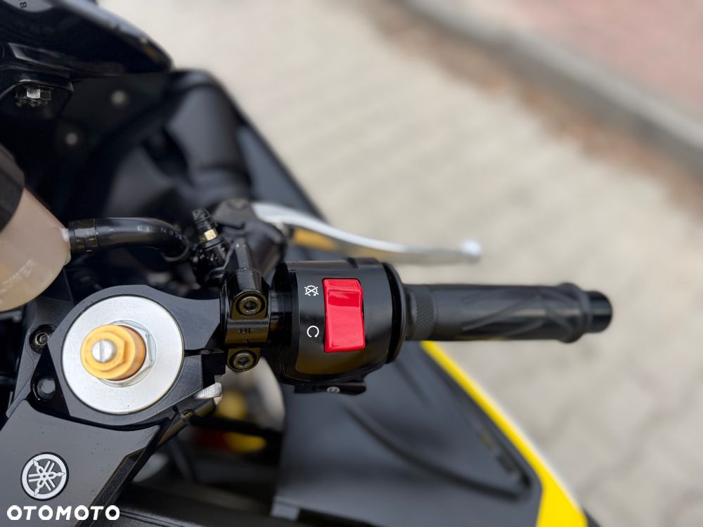 Yamaha R6 - 28