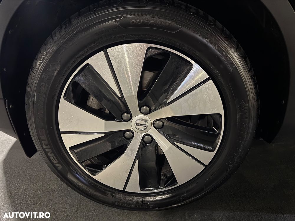 Volvo XC 40 B4 B Geartronic Momentum Pro - 20