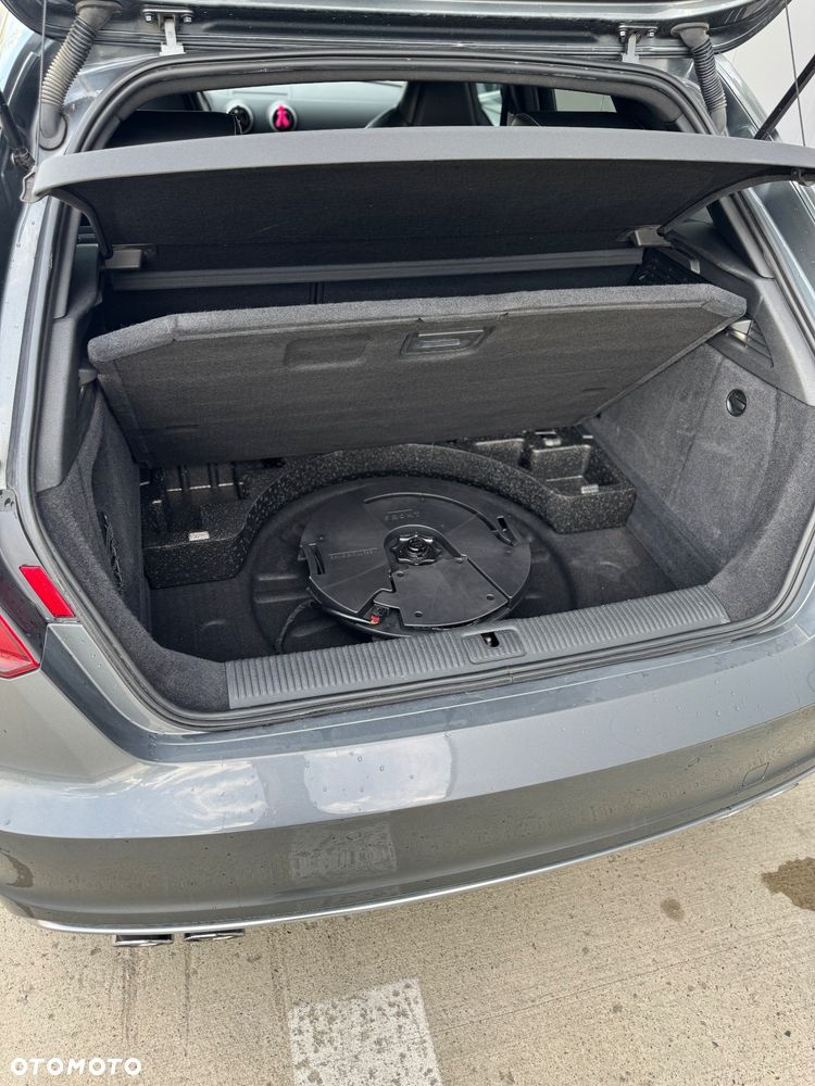 Audi S3 Sportback S tronic - 13