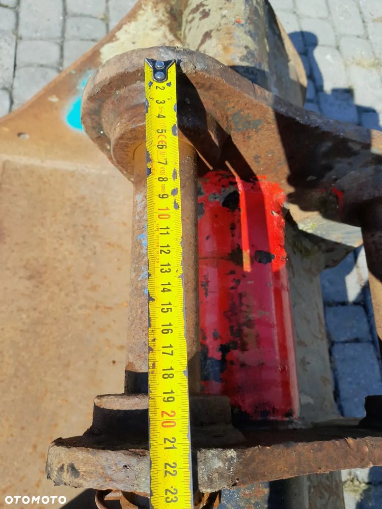 Łyżka do koparki o szerokości 90cm i średnicy sworznia fi45mm - 9