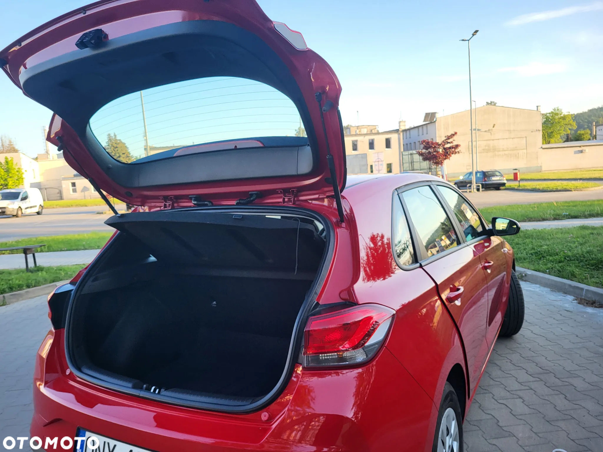 Hyundai i30 1.5 DPI Modern - 14