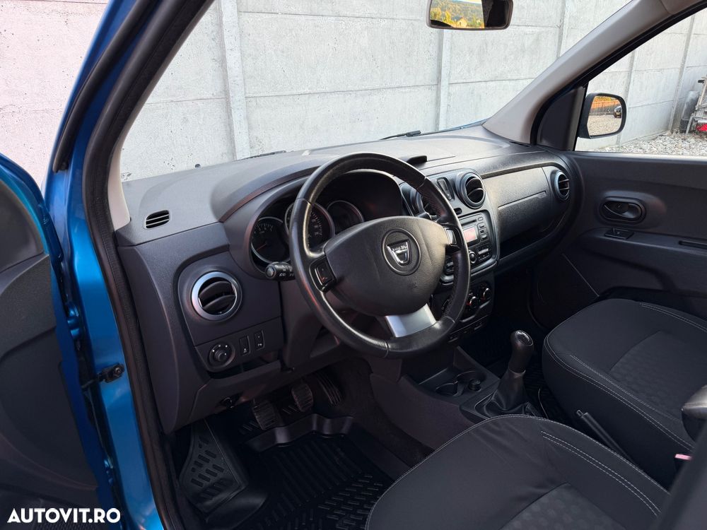 Dacia Lodgy 1.2 TCe 115 CP Stepway - 9
