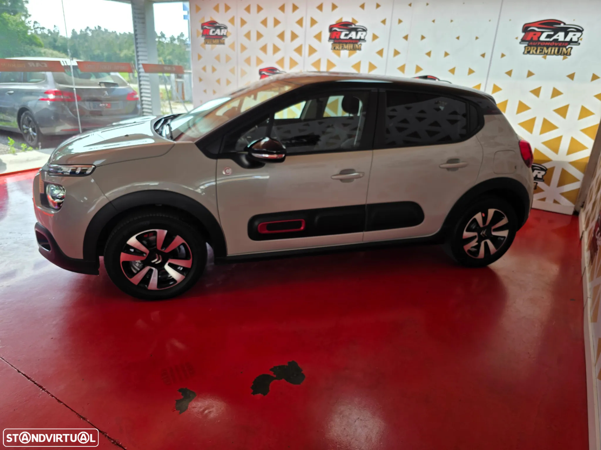 Citroën C3 1.2 PureTech C-Series - 4