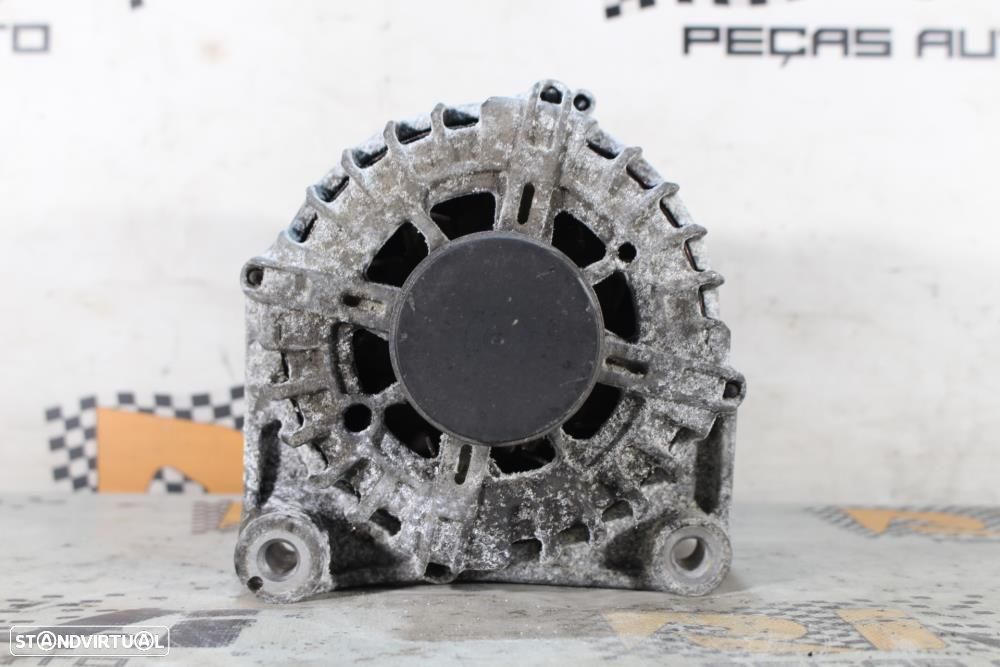 Alternador Bmw 5 (F10)  8507625 / Fg23s032 / 2608668 - 2