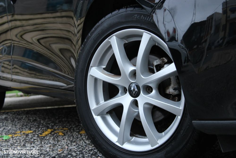 Renault Clio Sport Tourer TCe 90 Dynamique - 2