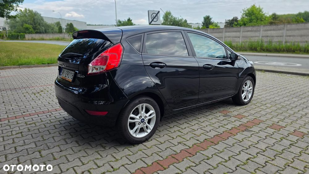 Ford Fiesta 1.0 EcoBoost S&S TITANIUM - 6