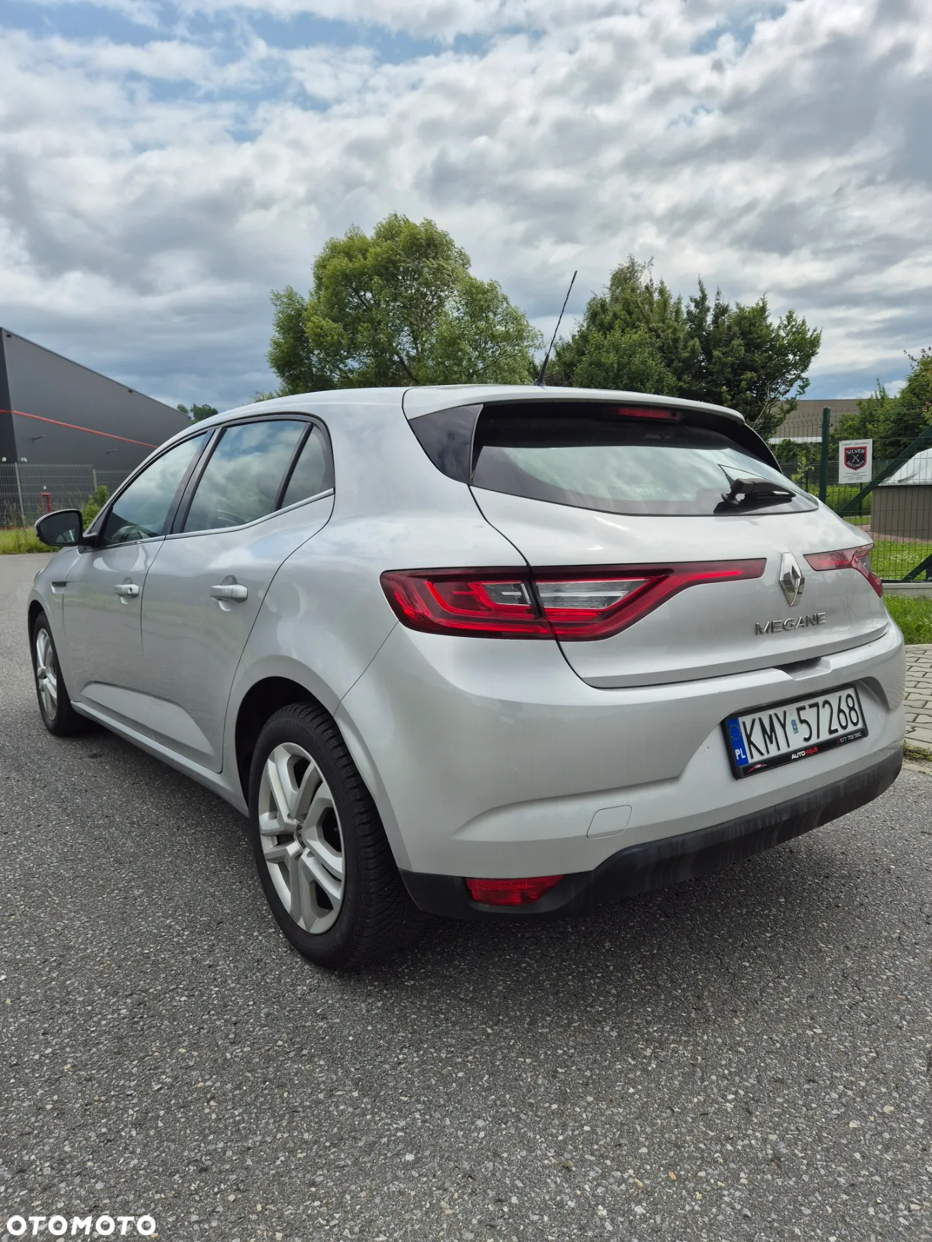 Renault Megane 1.2 Energy TCe Zen - 7