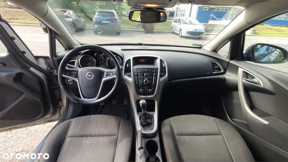Opel Astra 1.7 CDTI Enjoy - 9