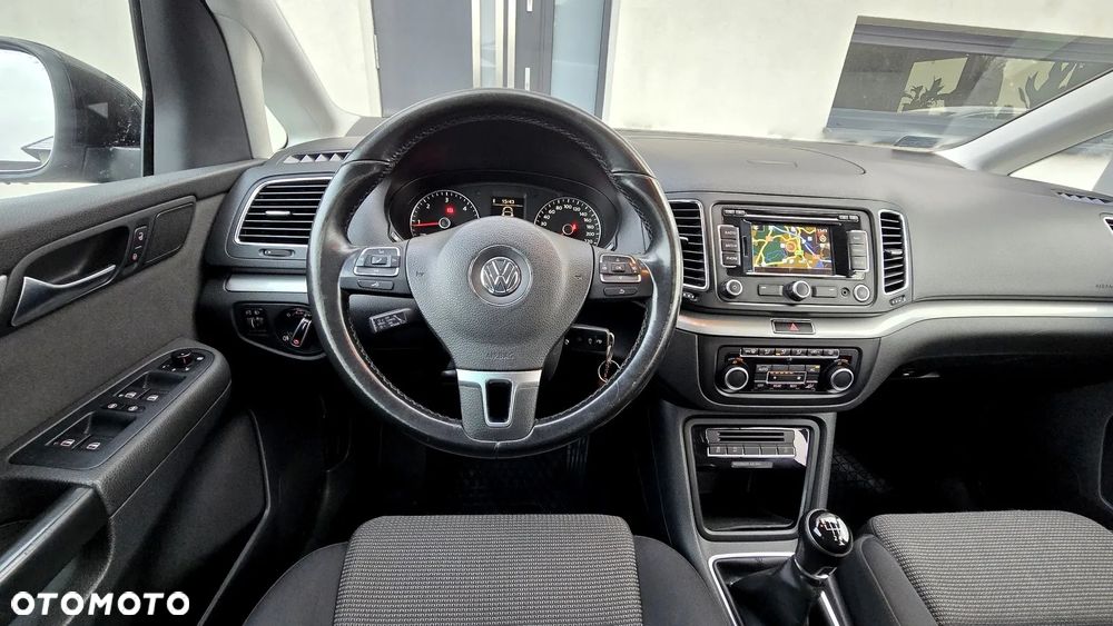 Volkswagen Sharan 2.0 TDI DPF BlueMotion Comfortline - 22