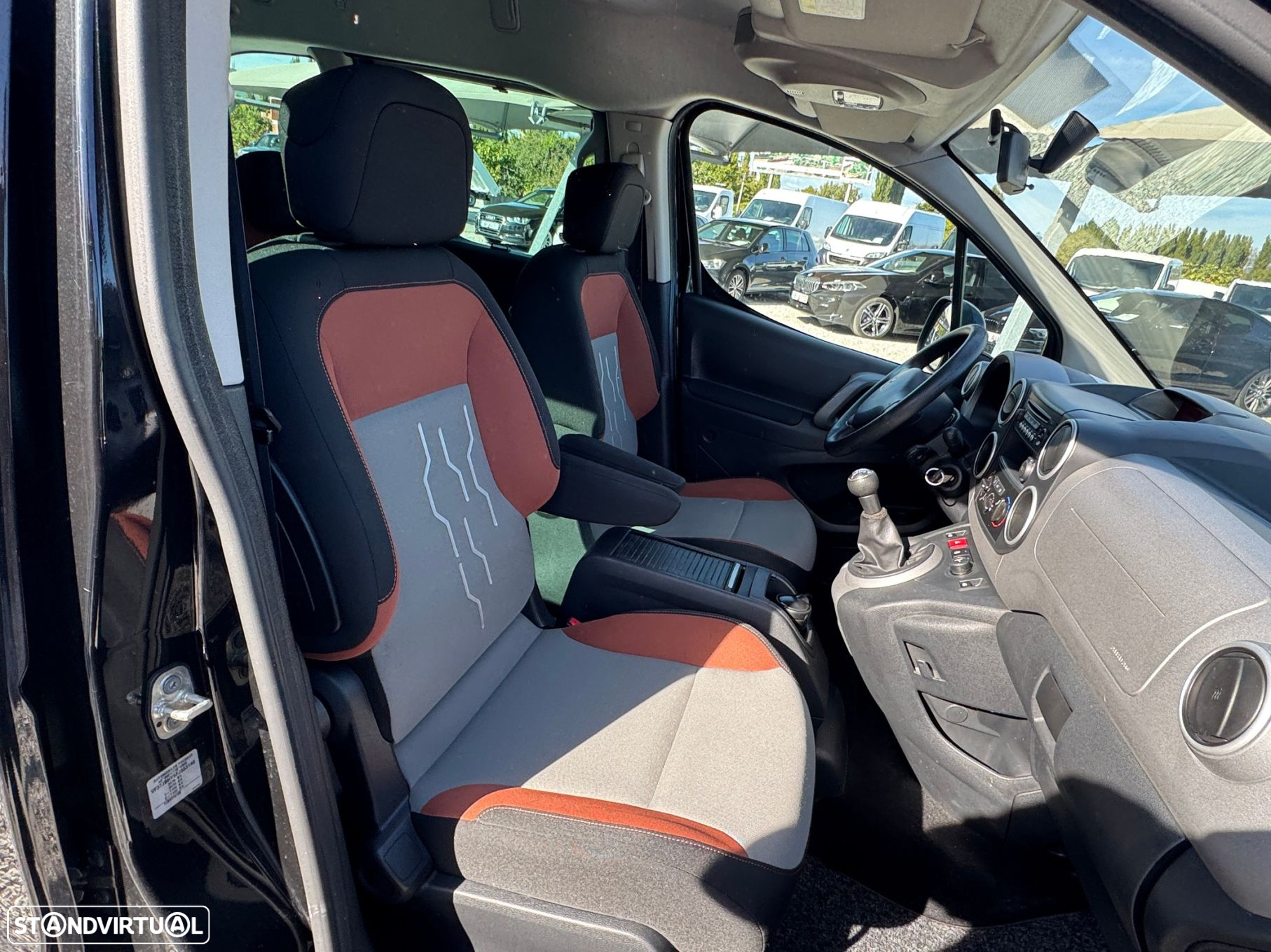 Peugeot Partner 1.6 BlueHDi Confort - 12