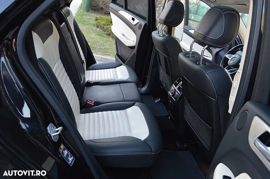 Mercedes-Benz GLE 500 e 4MATIC - 32
