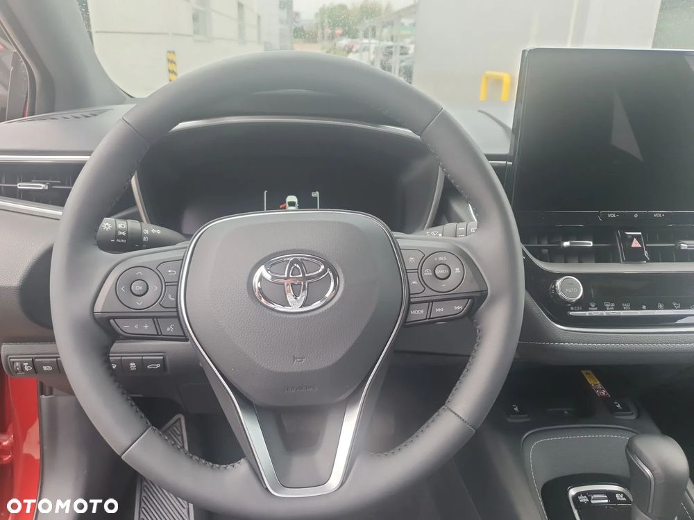 Toyota Corolla 2.0 Hybrid Style - 12