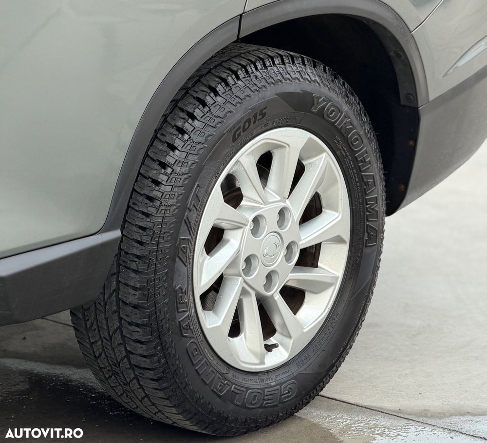 SsangYong REXTON 2.2 e-XDi 220 4WD Aut. Quartz - 16