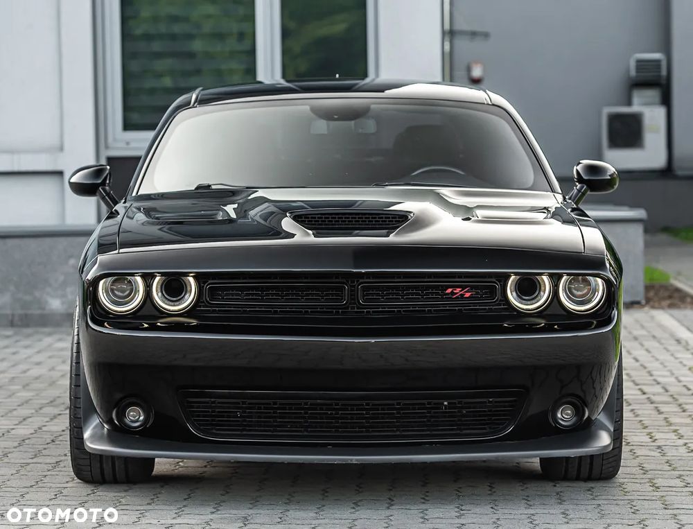 Dodge Challenger 6.4 Scat Pack - 4
