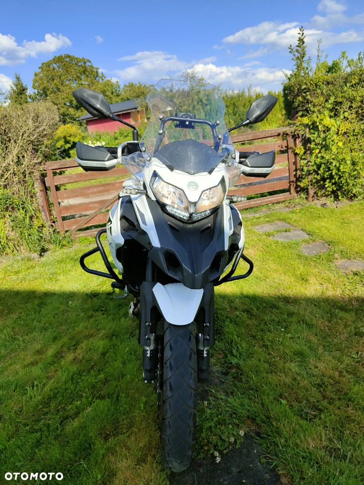 Benelli TRK 502X - 8