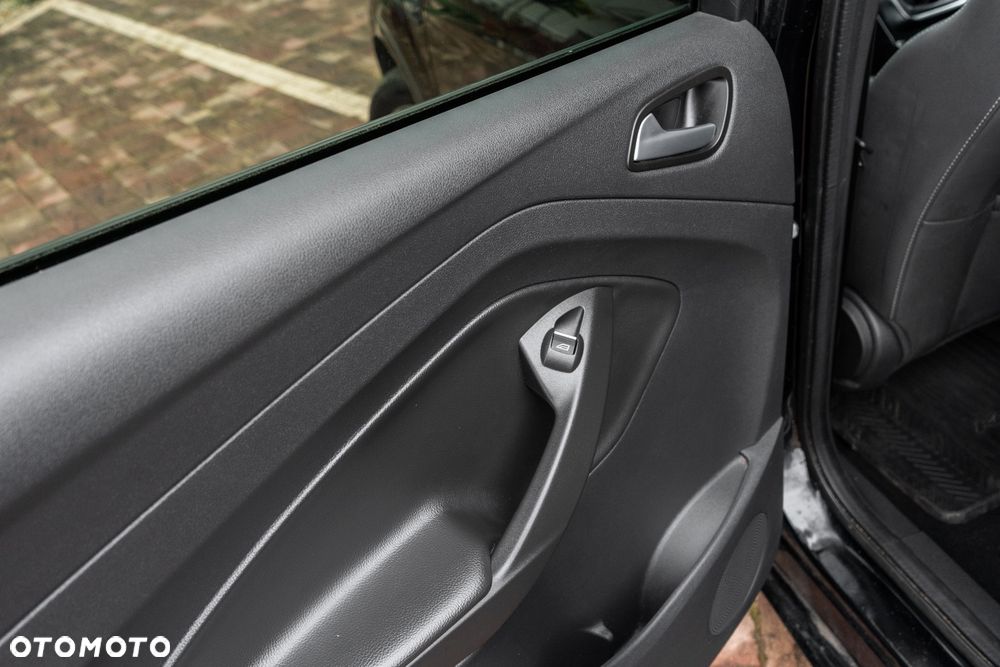 Ford Kuga 1.5 EcoBoost FWD ST-Line Black ASS GPF - 23
