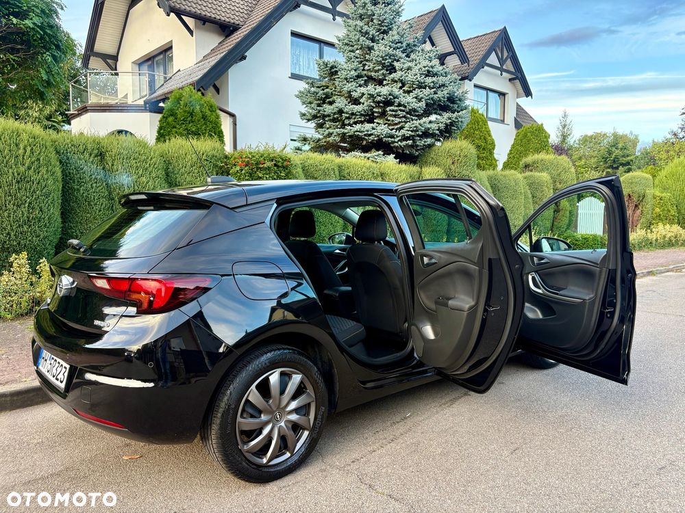 Opel Astra 1.4 T Dynamic S&S - 8