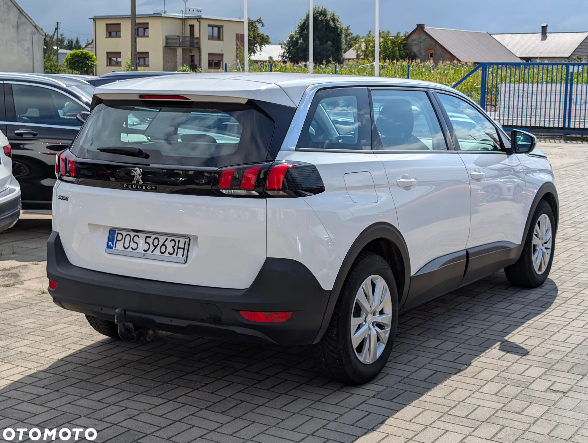 Peugeot 5008 1.2 PureTech Active Pack S&S - 37