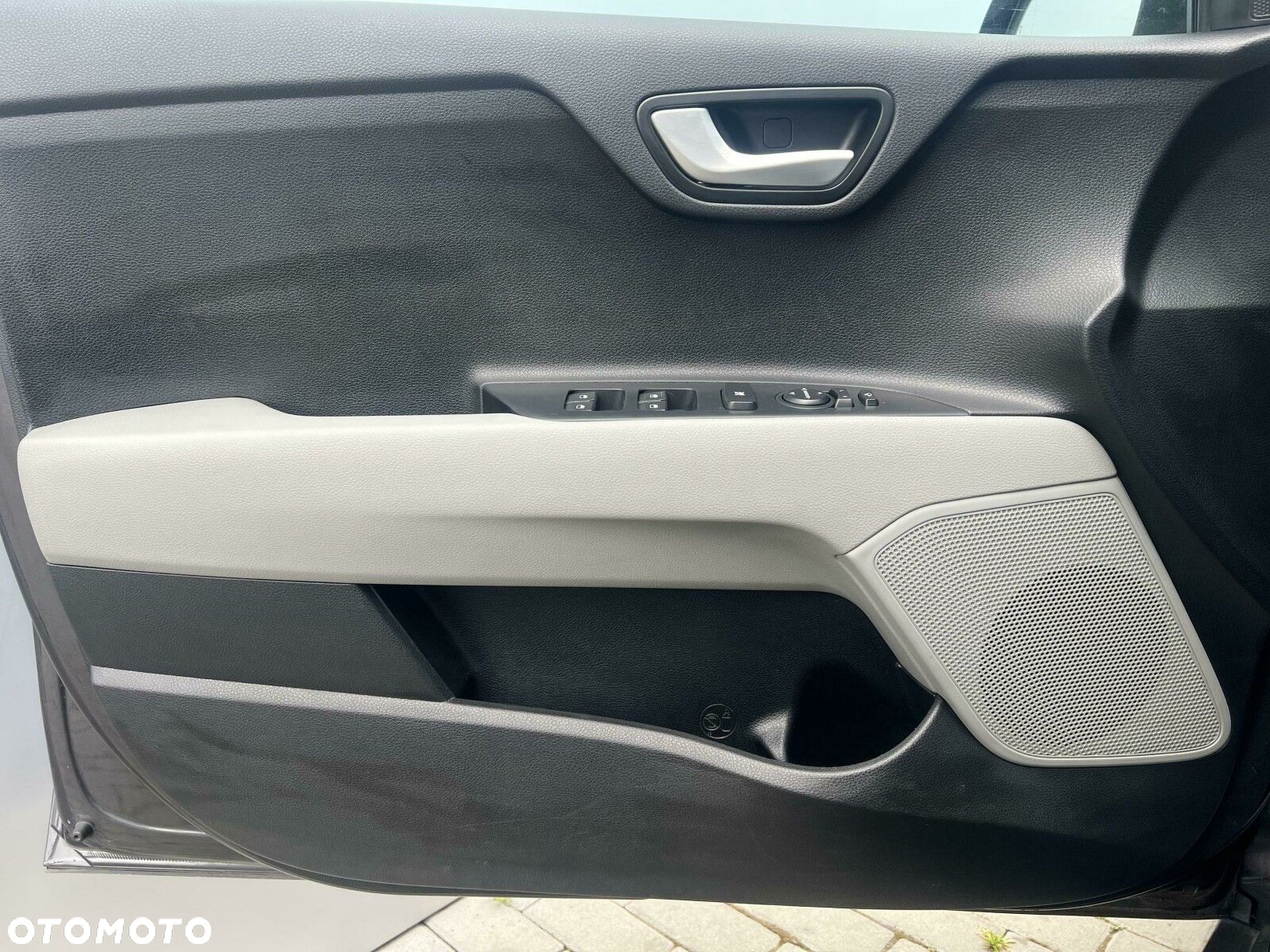 Kia Stonic - 17
