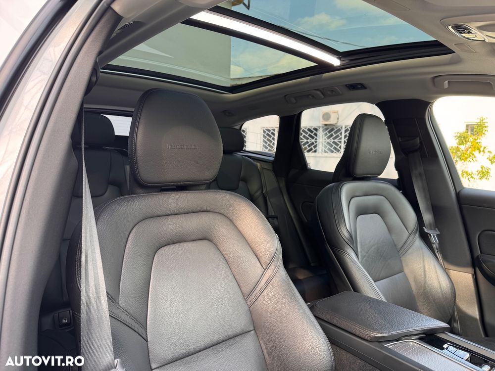 Volvo XC 60 T8 Twin Engine AWD Inscription - 19