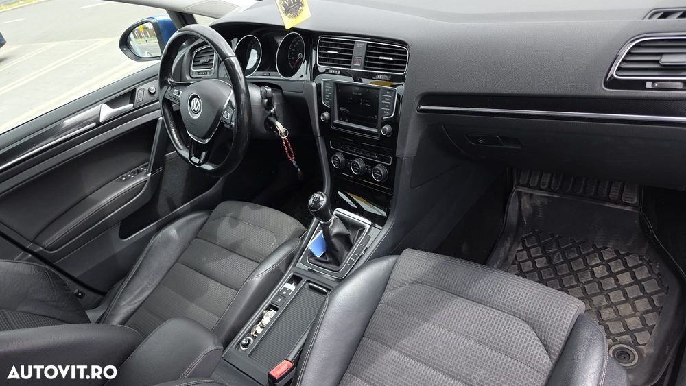 Volkswagen Golf 1.6 TDI BMT Highline - 18
