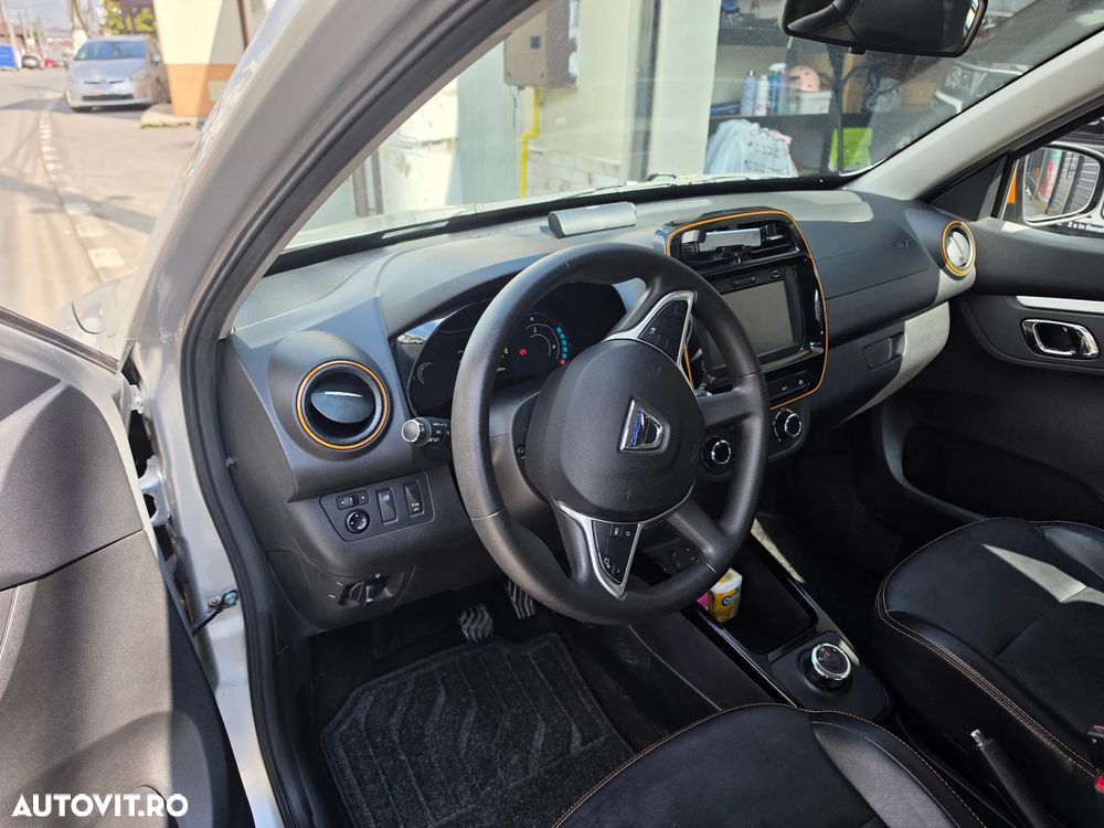 Dacia Spring Comfort Plus - 16