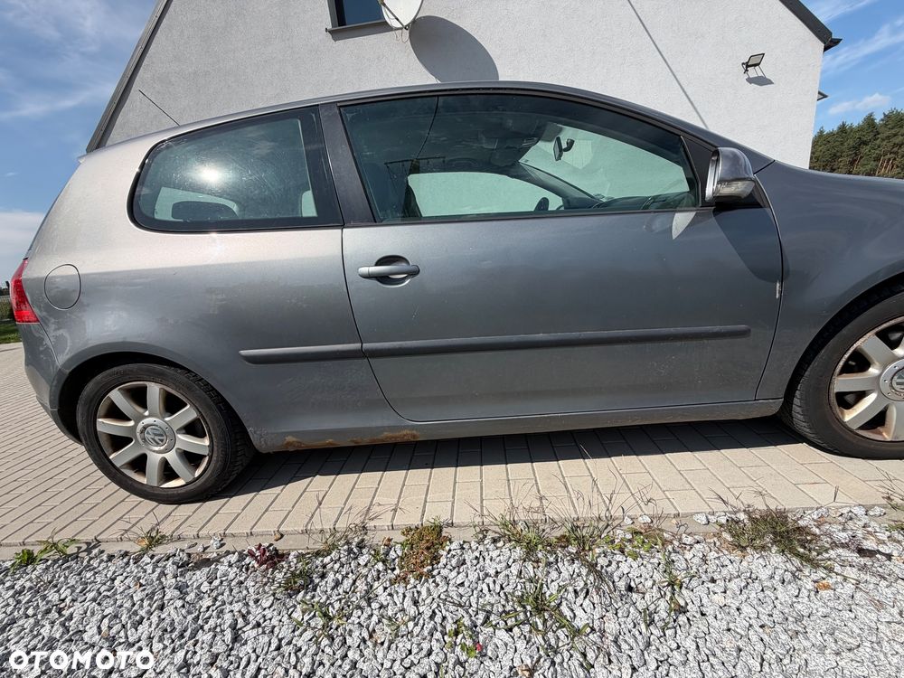 Volkswagen Golf - 11