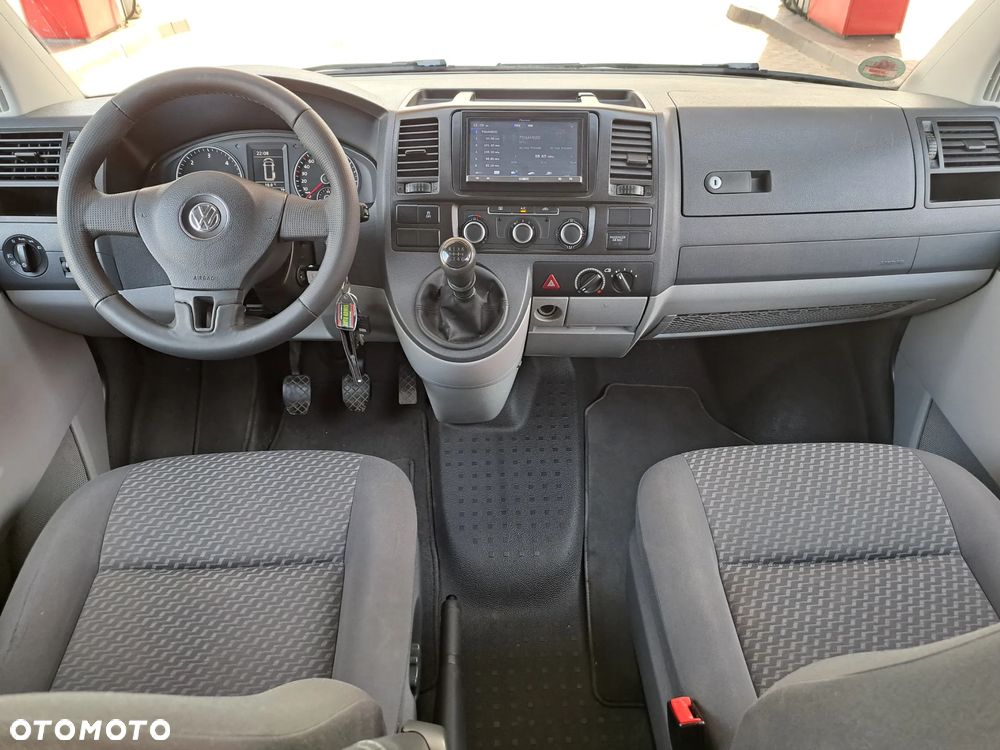 Volkswagen Transporter - 21
