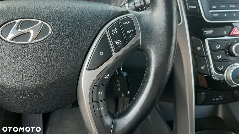 Hyundai i30 1.4 CRDi Trend - 12