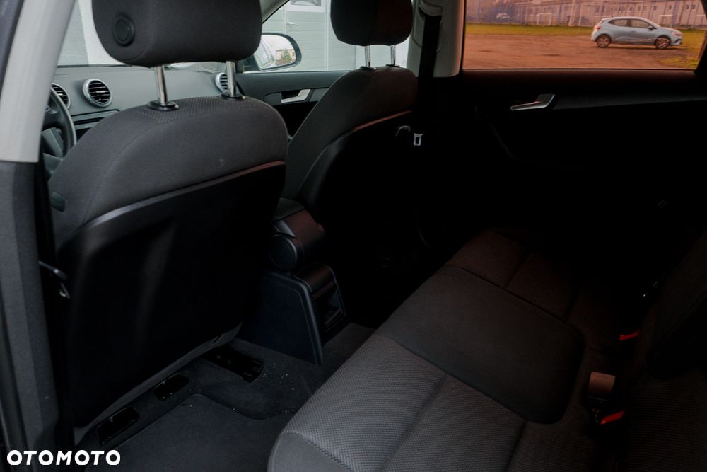 Audi A3 Sportback 1.6 Attraction - 35