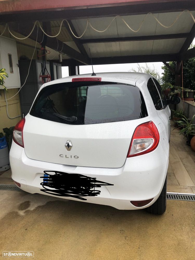 Renault Clio 1.5 dCi Dynamique - 2