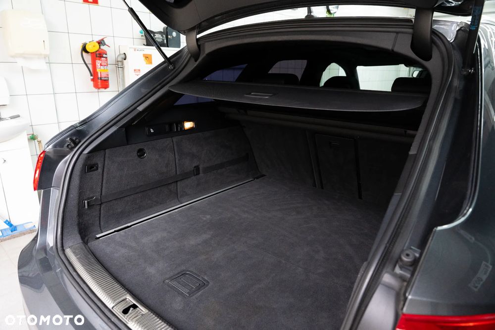 Audi A6 Avant 3.0 TDI DPF quattro S tronic sport selection - 15