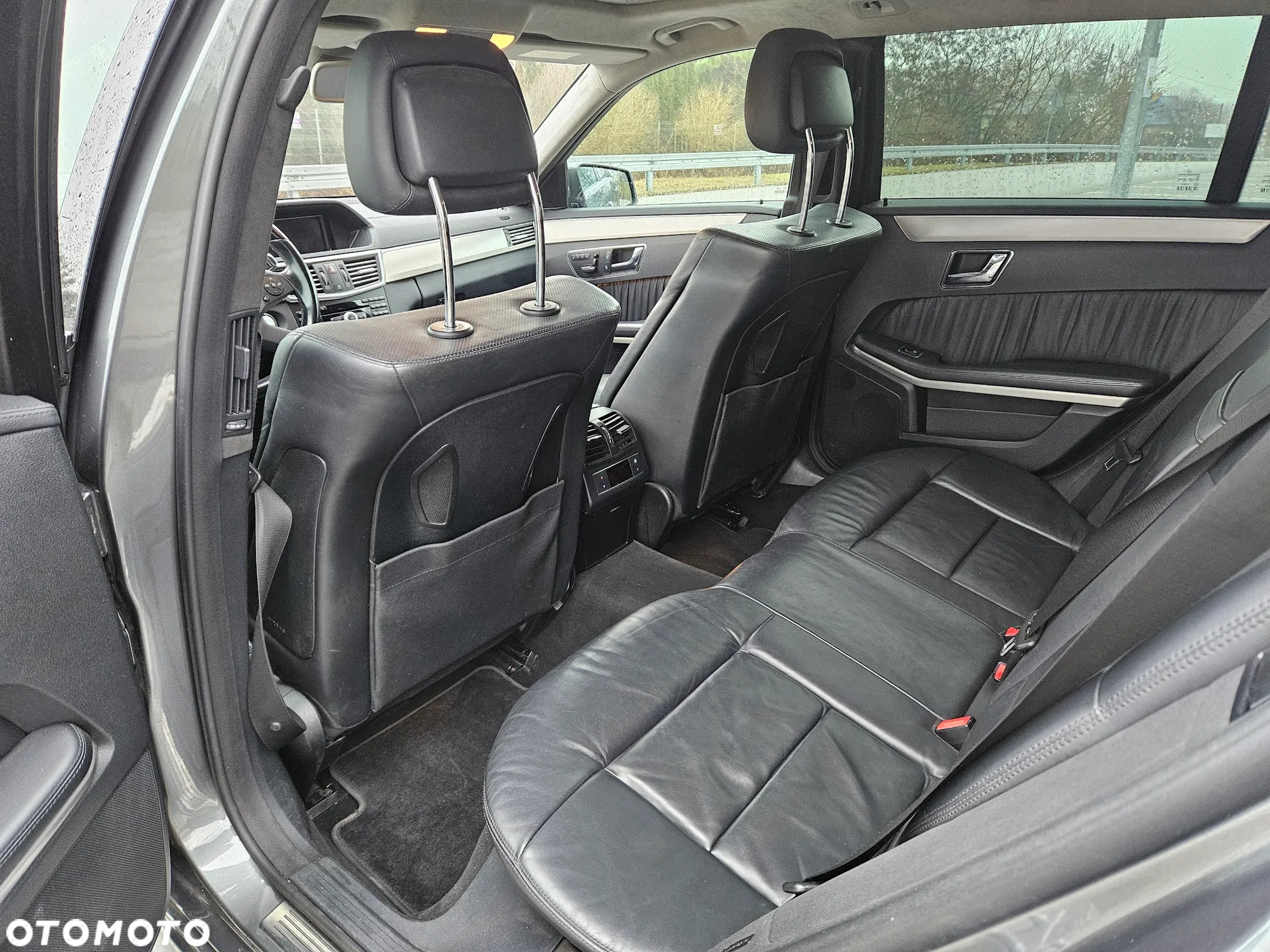Mercedes-Benz Klasa E 500 T 7G-TRONIC Avantgarde - 9