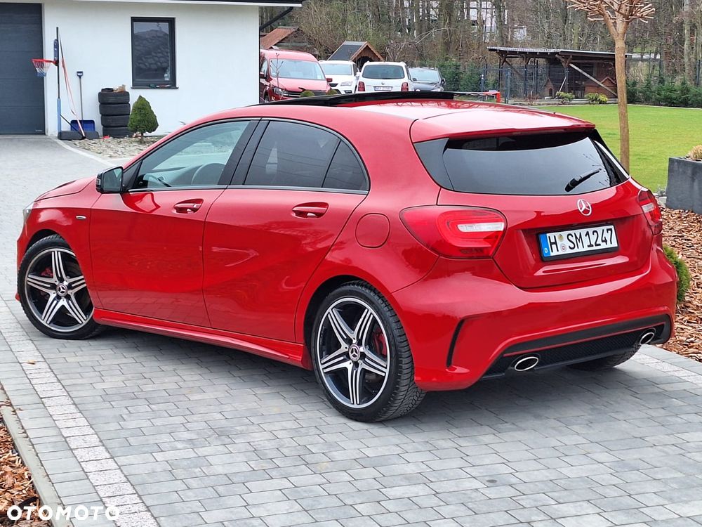 Mercedes-Benz Klasa A 250 (BlueEFFICIENCY) 7G-DCT AMG Sport - 16