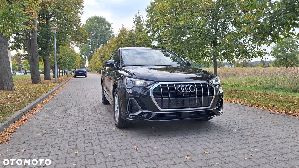 Audi Q3 45 TFSIe S tronic S line - 27