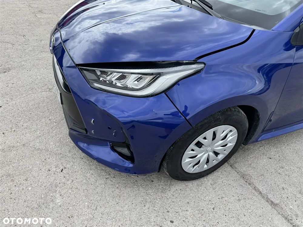 Toyota Yaris - 11