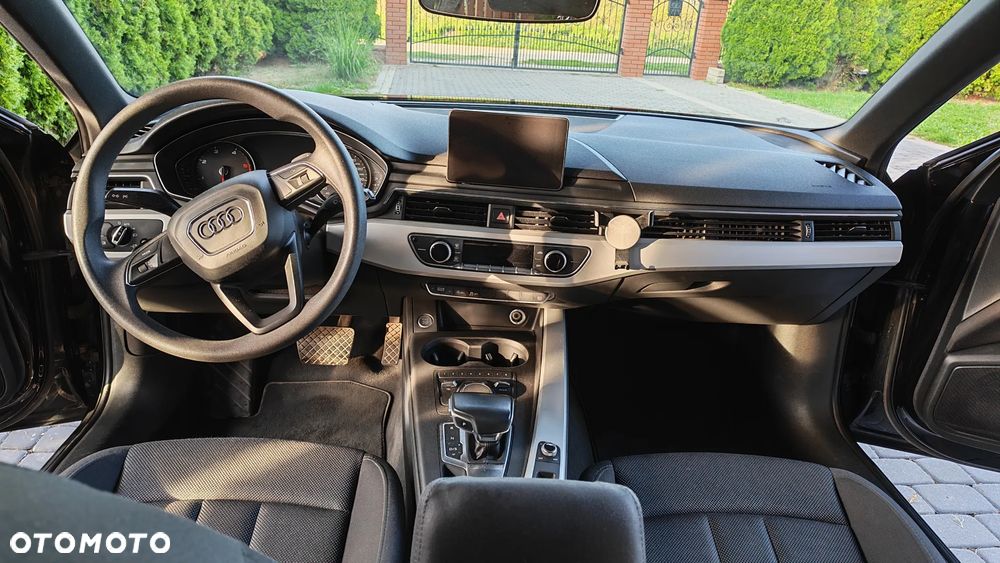 Audi A4 Avant 2.0 TDI S tronic - 19
