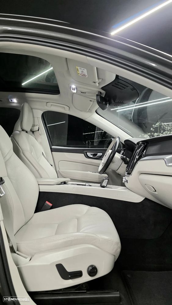 Volvo XC 60 2.0 T6 PHEV Inscription AWD - 15