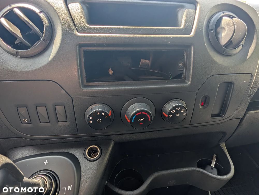 Renault Master - 20