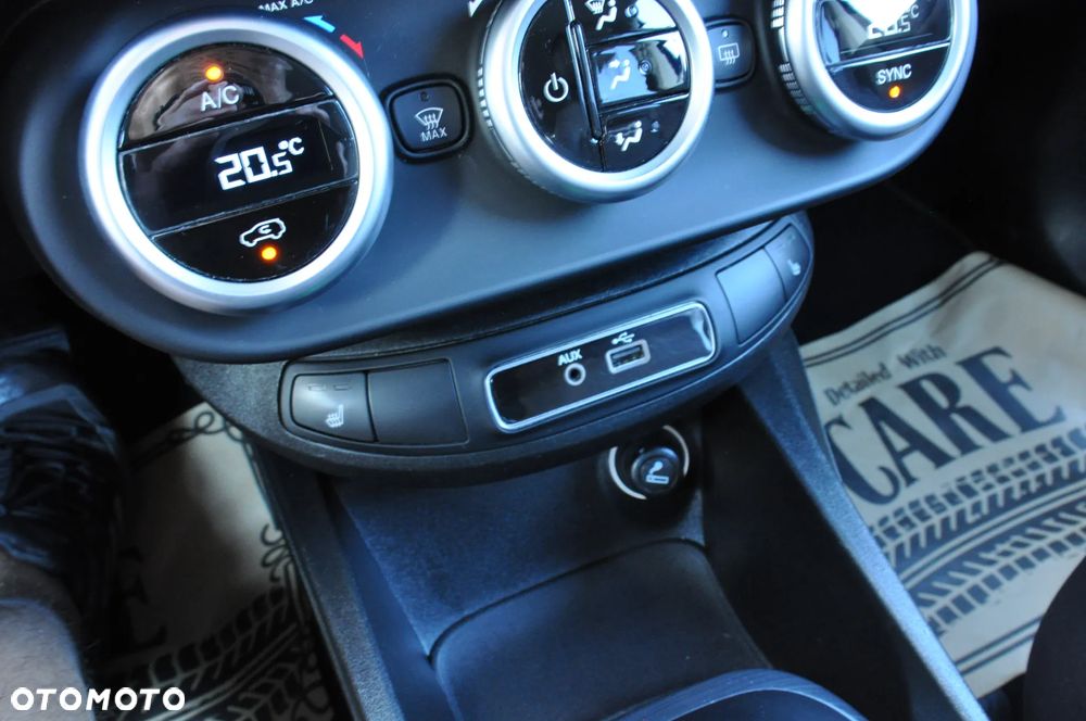 Fiat 500X 1.6 Multijet 4x2 S&S DCT Lounge - 33