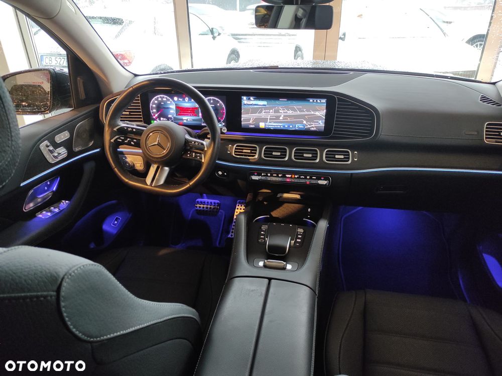 Mercedes-Benz GLS - 20