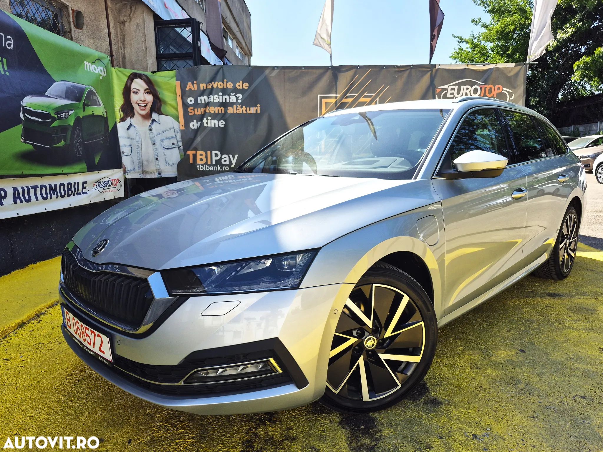 Skoda Octavia 1.4 TSI iV DSG Sportline - 1
