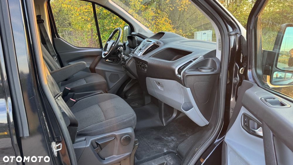 Ford Transit Custom - 11