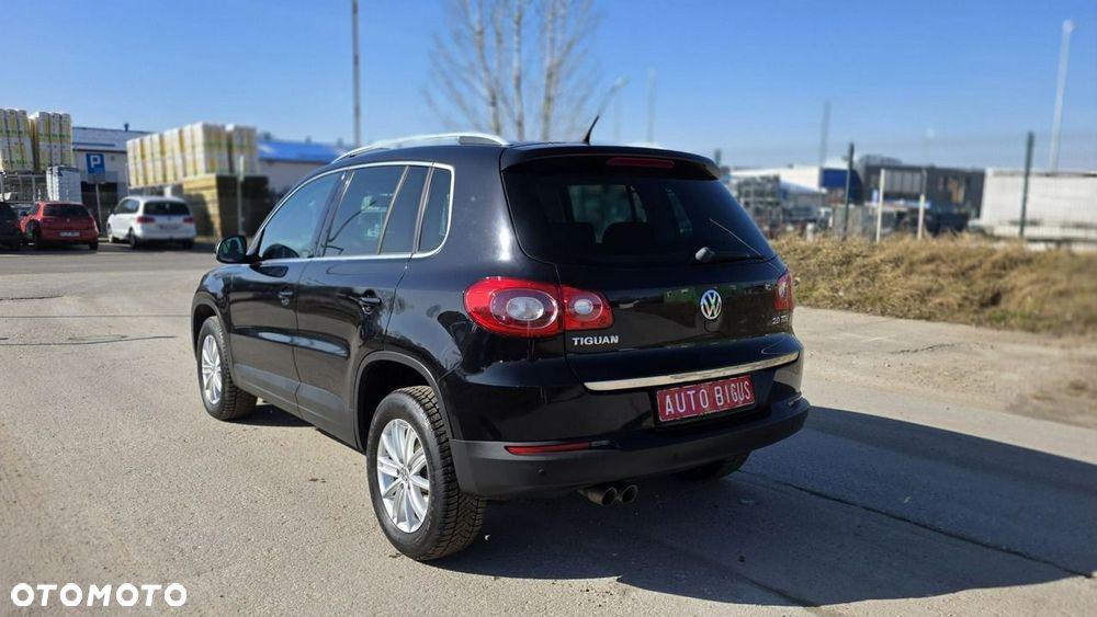 Volkswagen Tiguan - 6