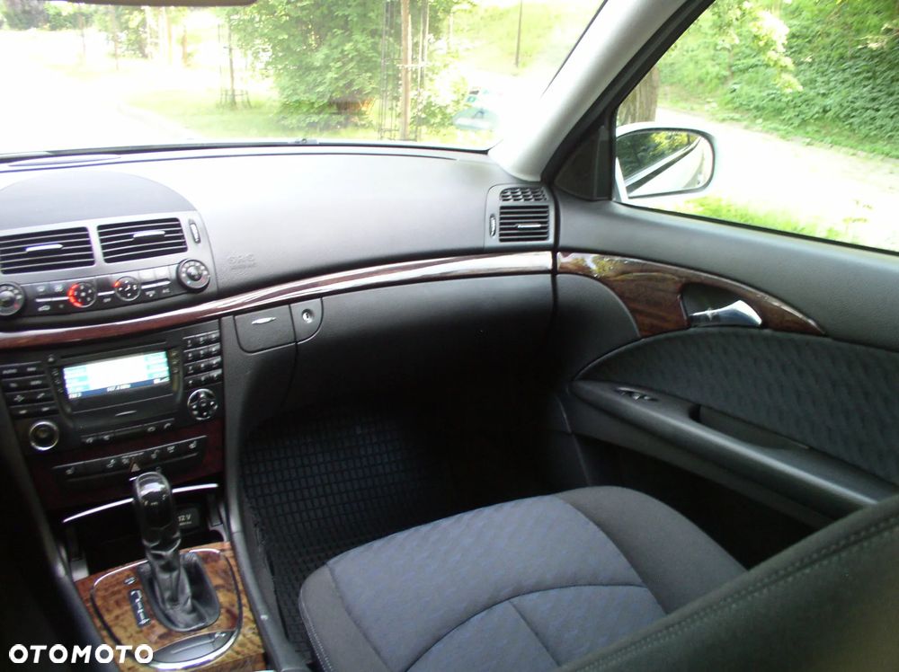 Mercedes-Benz Klasa E 200 Kompressor Automatik Avantgarde - 7