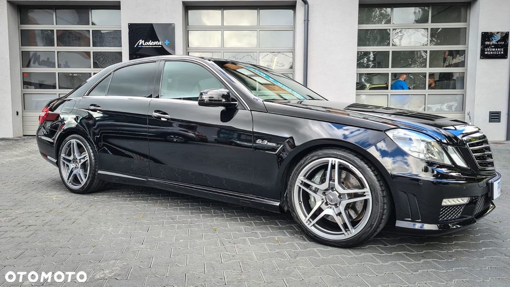 Mercedes-Benz Klasa E 63 AMG AMG Speedshift 7G-MCT - 2