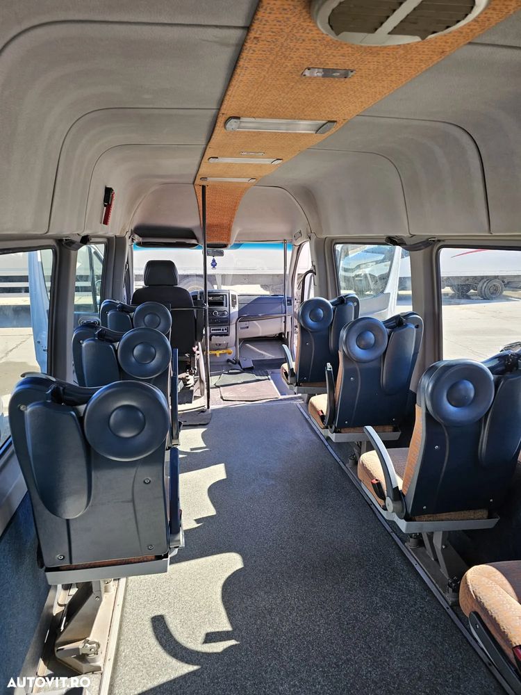 Mercedes-Benz Sprinter - 7