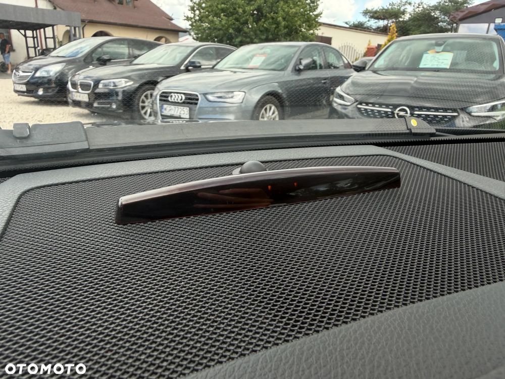 Mercedes-Benz Klasa C 350 CDI DPF 7G-TRONIC Avantgarde - 33